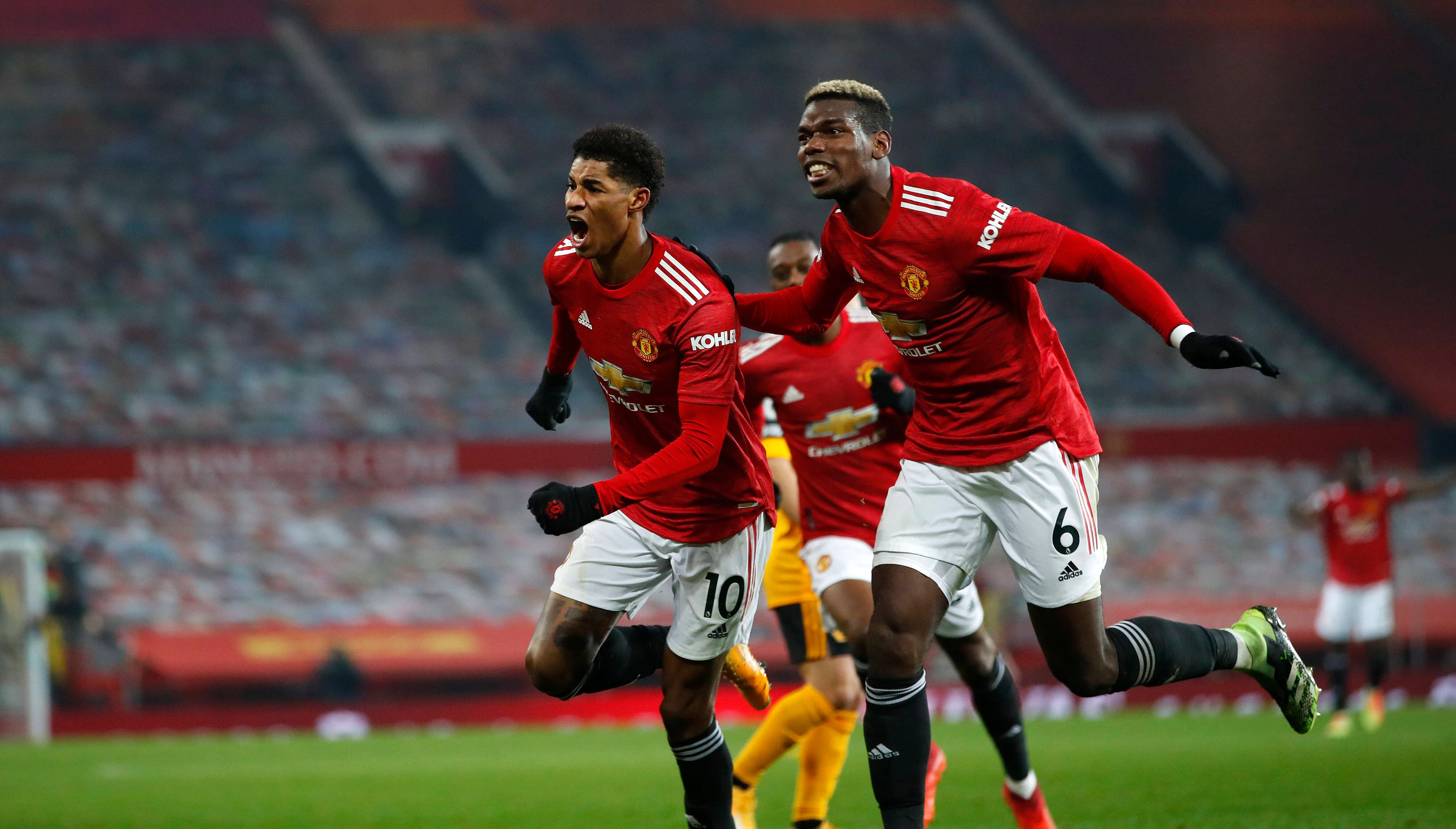 Marcus Rashford jubelt mit Paul Pogba