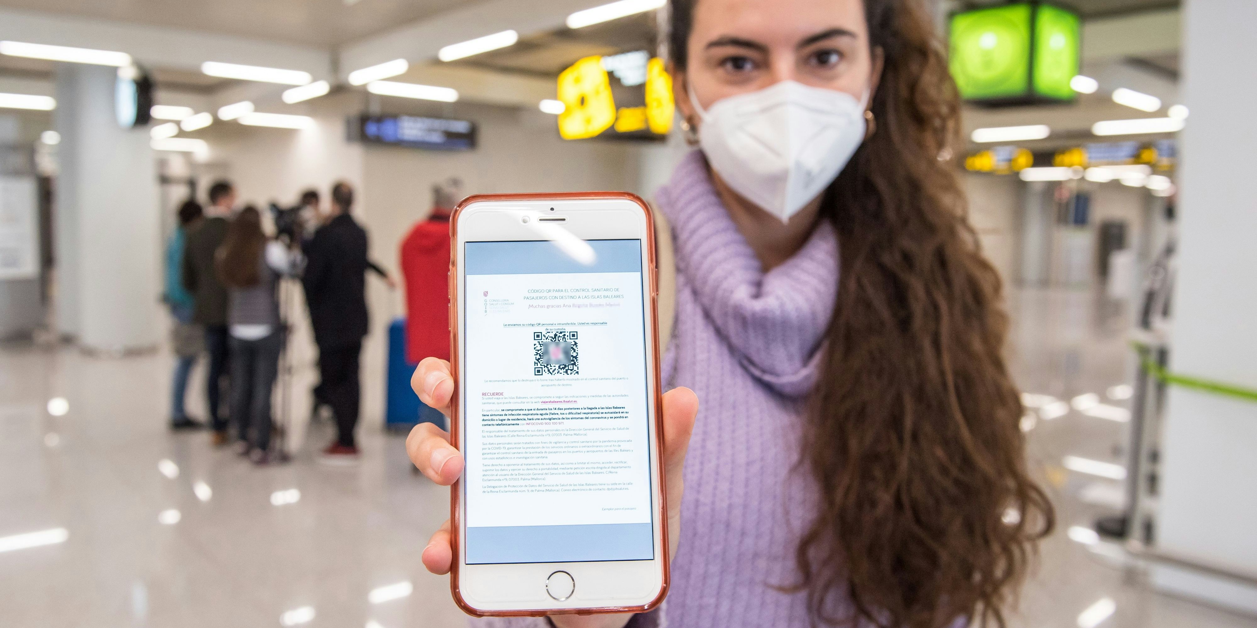 Ein QR-Code, der Reisenden auf Mallorca ein negatives Testergebnis bescheinigt