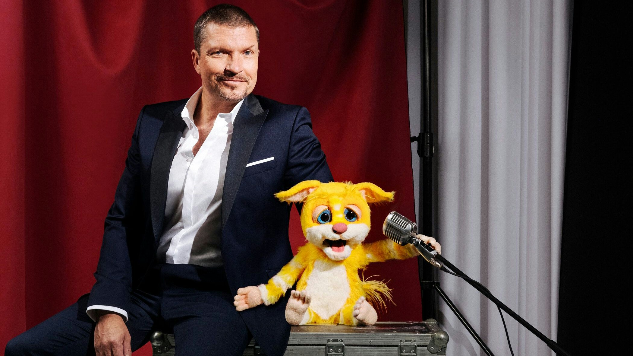 <strong>Hardy Krüger Jr.</strong> verletzte sich und muss seine Puppen-Partnerin <strong>Polly </strong>Neuzugang Jimi Blue Ochsenknecht überlassen.