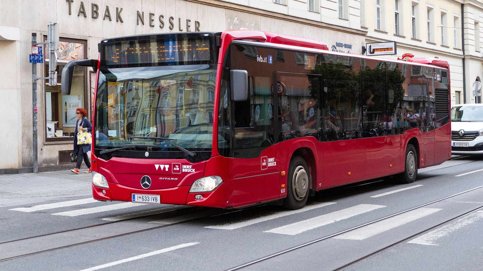 Ein Bus der Innsbrucker Verkehrsbetriebe. Archivbild