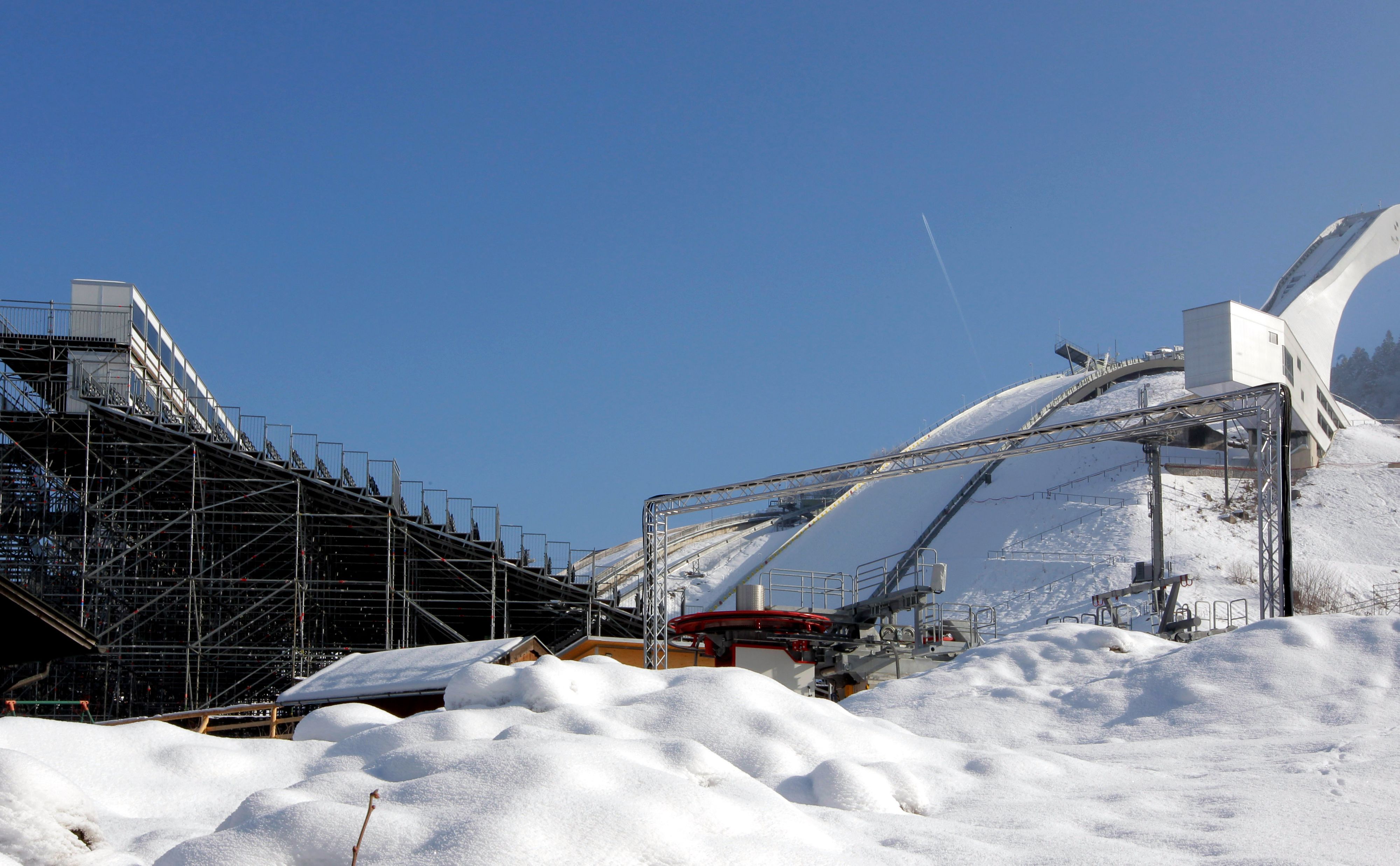 Die Skisprung-Schanze in Garmisch. 