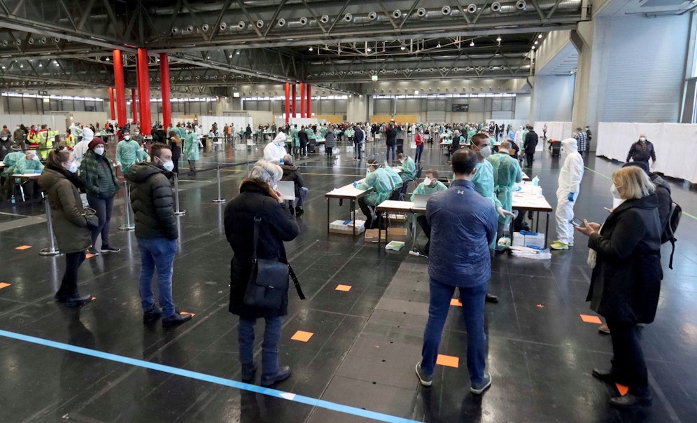 Corona-Teststraße in Wien