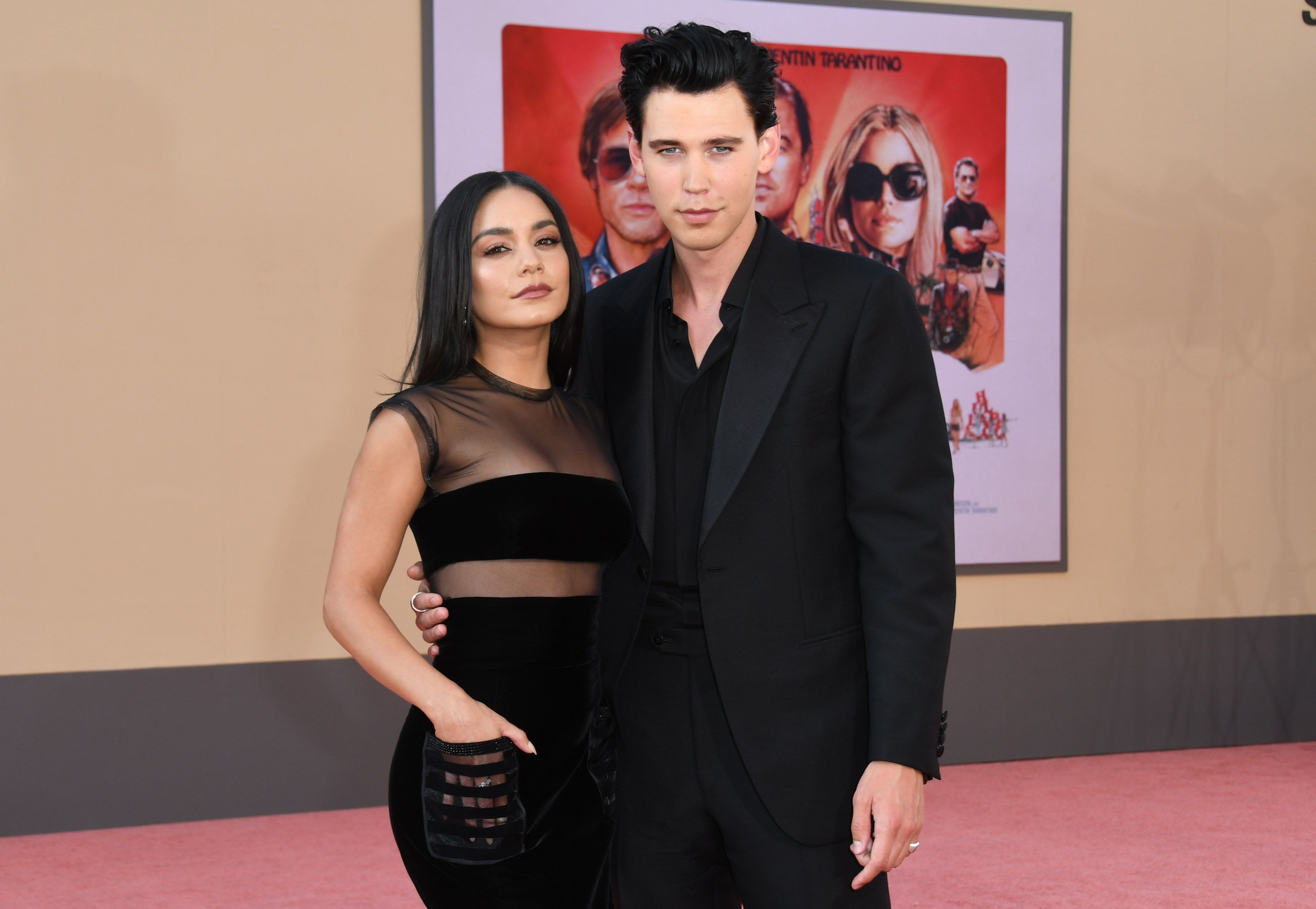 <strong>Vanessa Hudgens</strong>und <strong>Austin Butler</strong> gehen seit Jänner nach 9 Jahren Beziehung getrennte Wege. Insider munkeln, dass es zwischen den beiden aber schon länger gekriselt haben soll. <br>