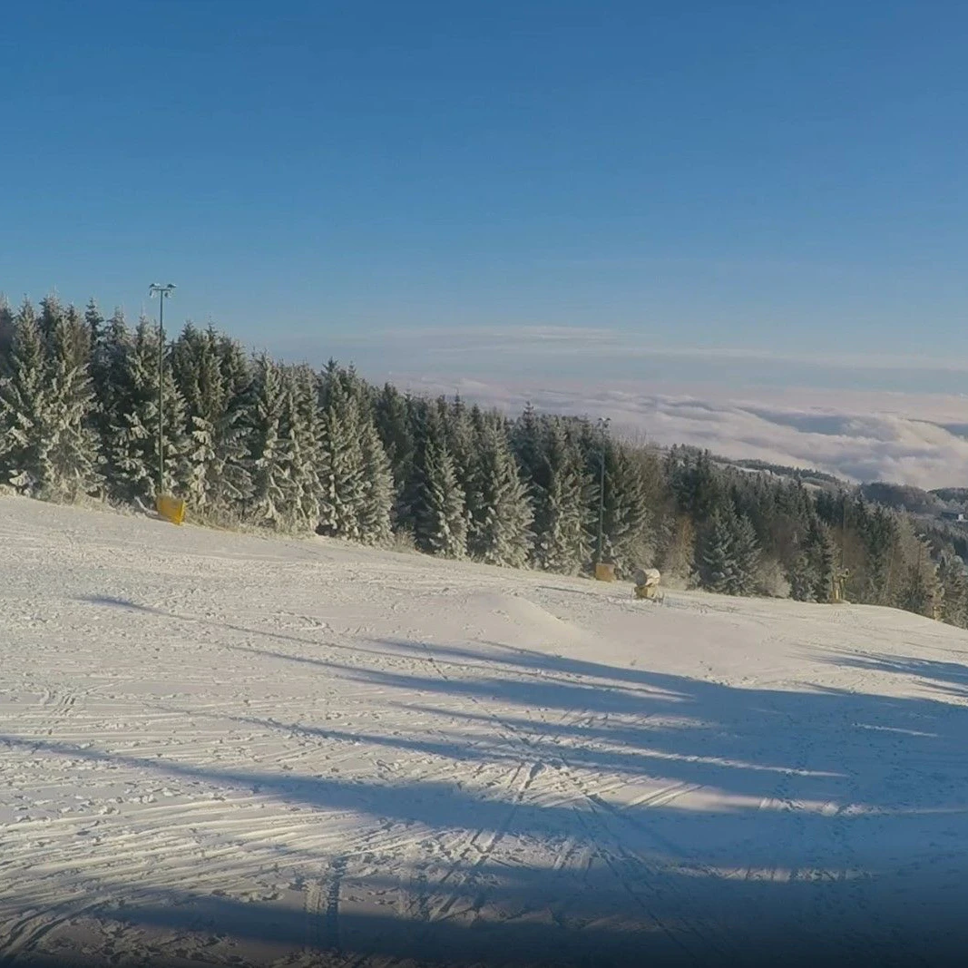 Das Skigebiet Jauerling wartet auf seine Gäste.