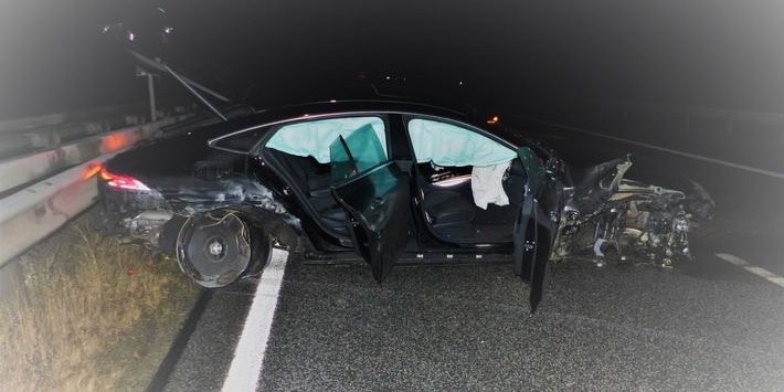 Der Mercedes AMG GT ist nur noch Schrott