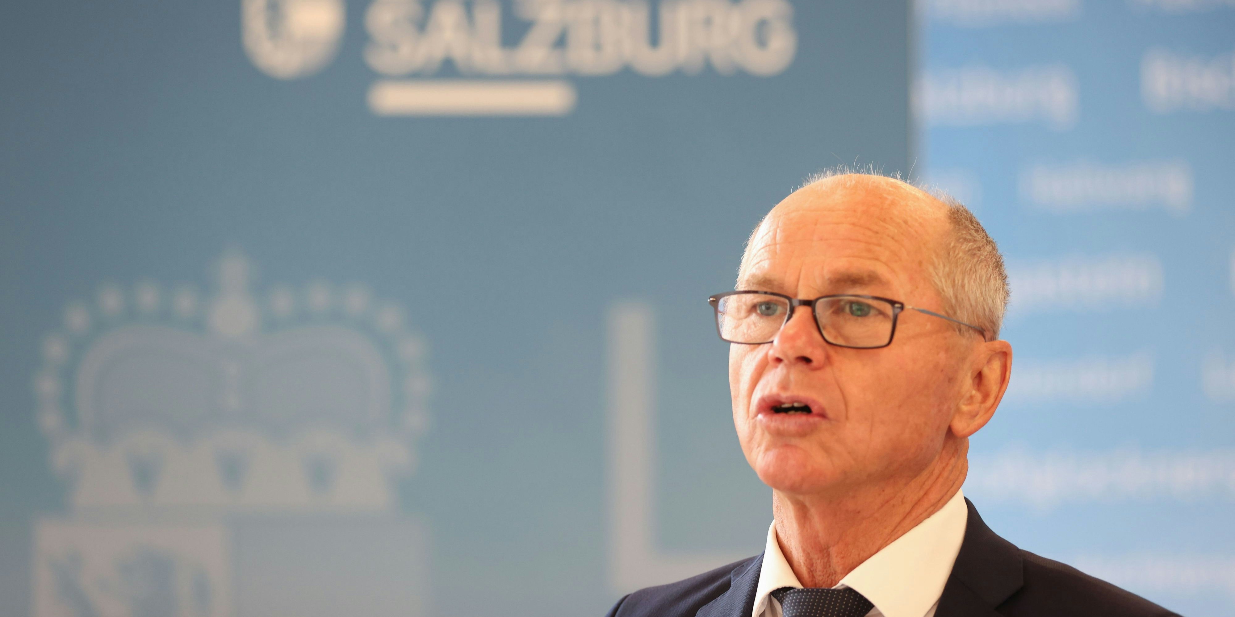 Der Salzburger Landesrat will die Impfplicht nicht nur in Spitälern, sondern auch im Lehrwesen einführen.