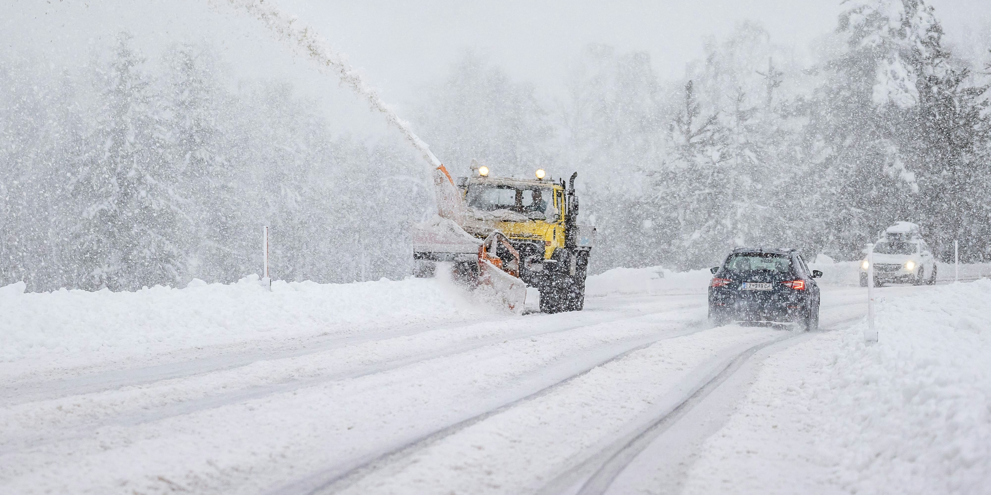 In Tirol kämpft man zur Stunde noch immer mit den Schneemassen. (Bild vom 5. Dezember 2020)