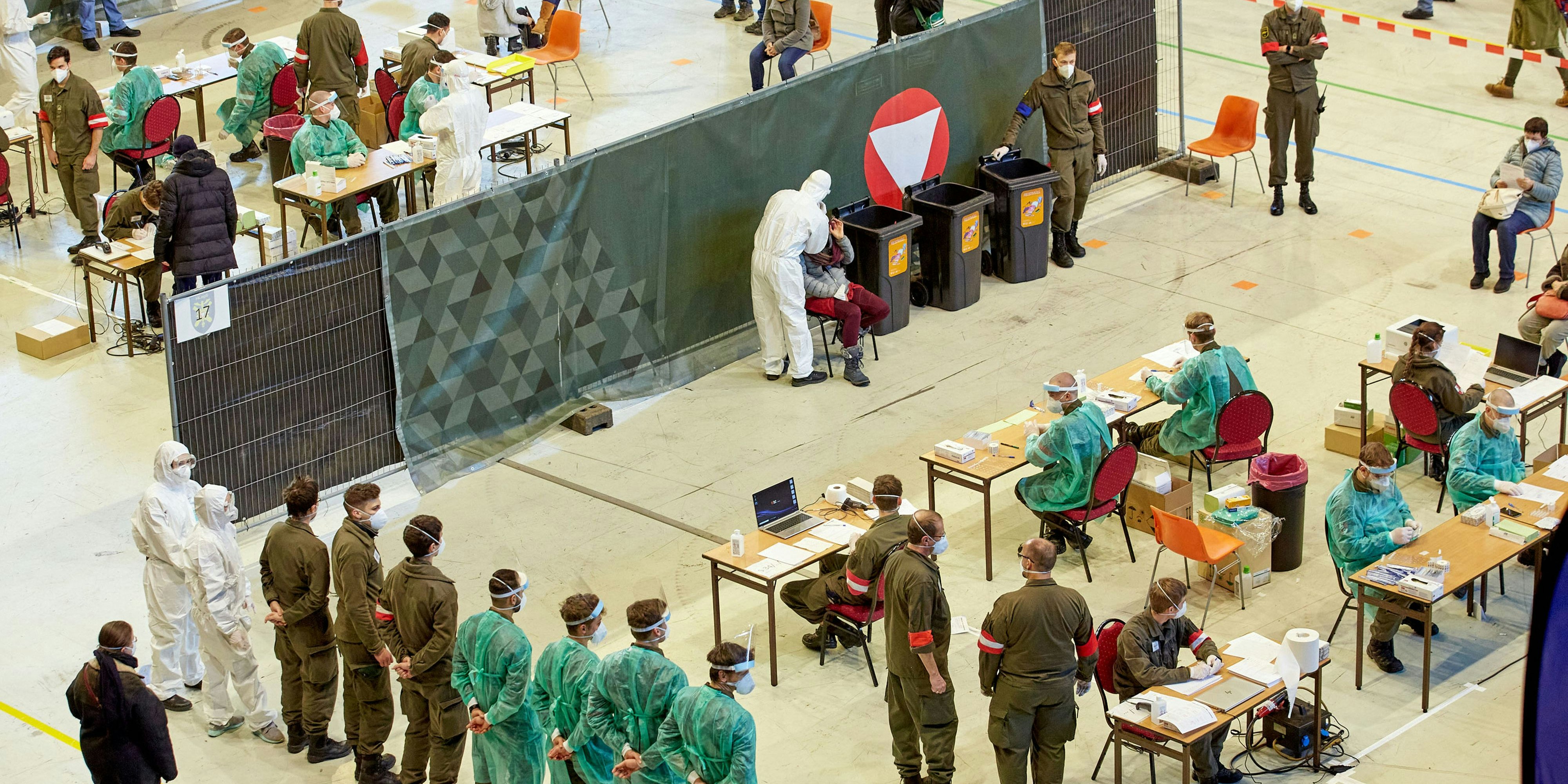 Corona-Massentests in der Wiener Stadthalle am 4. Dezember 2020