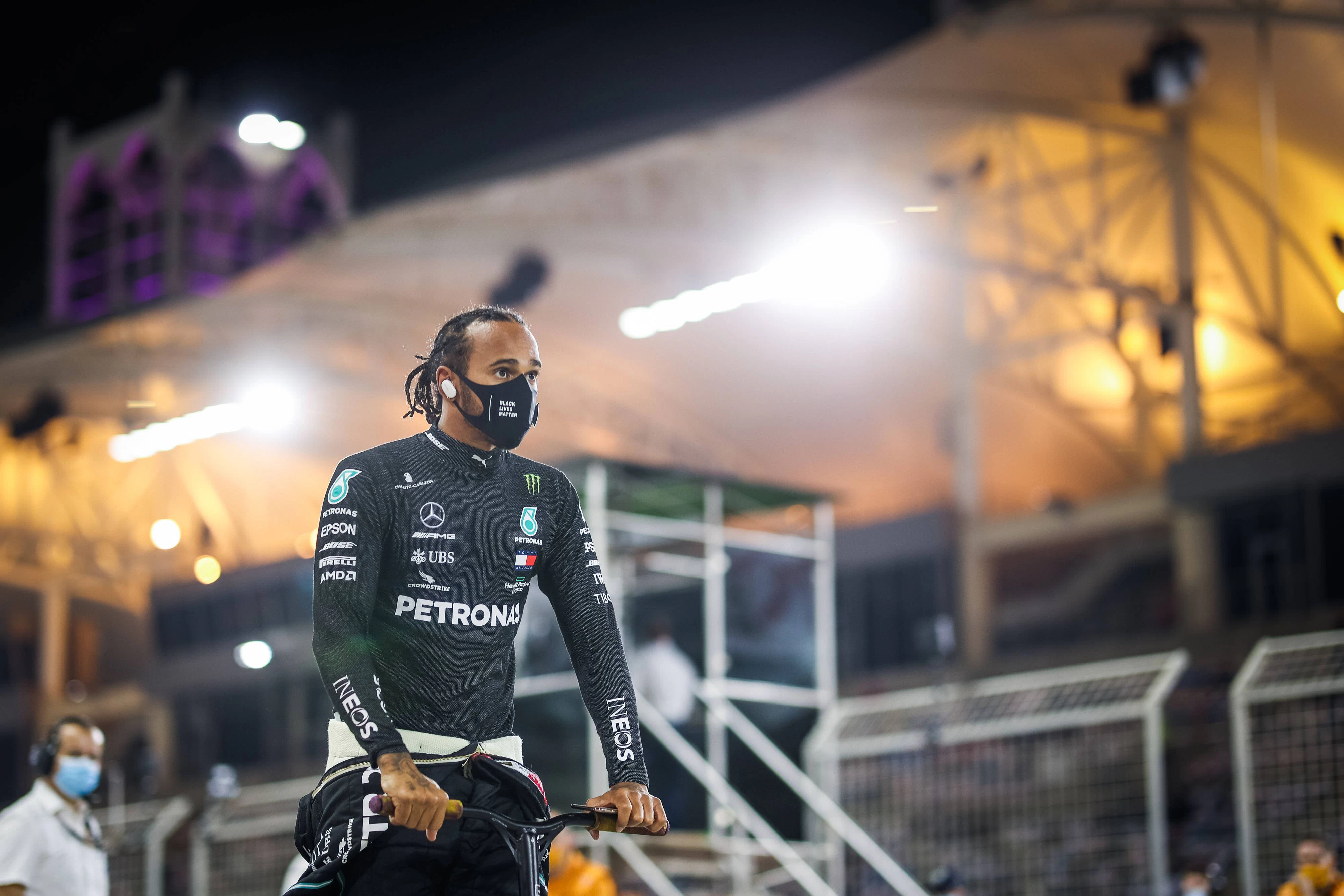 Lewis Hamilton macht das Coronavirus zu schaffen.