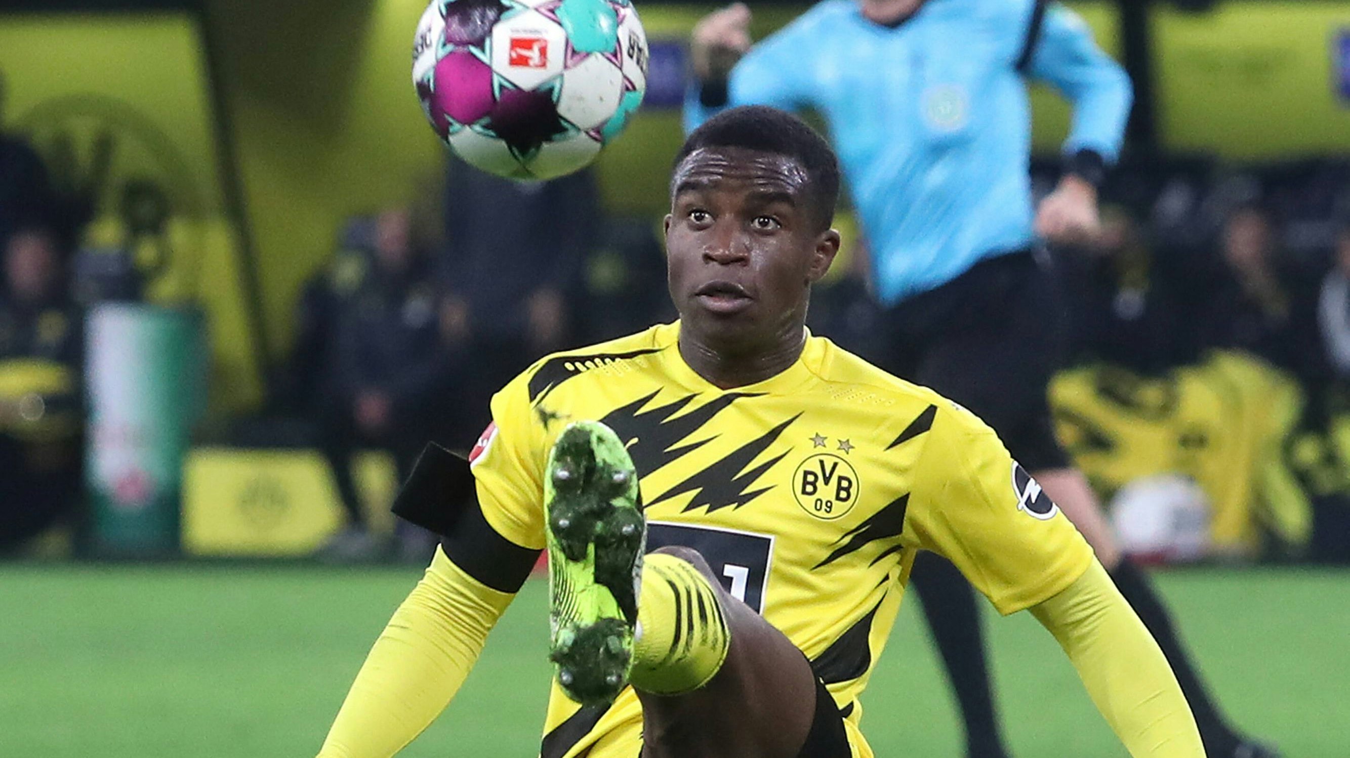 Youssoufa Moukoko ist der jüngste Champions-League-Kicker.