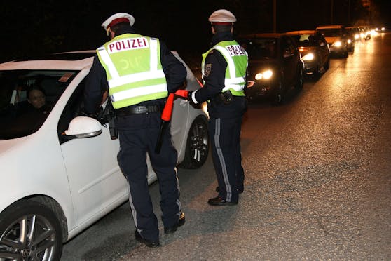 Polizeikontrolle (Symbolfoto)
