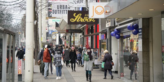 Konsumenten sollen 500 Euro Einkaufsgeld bekommen.