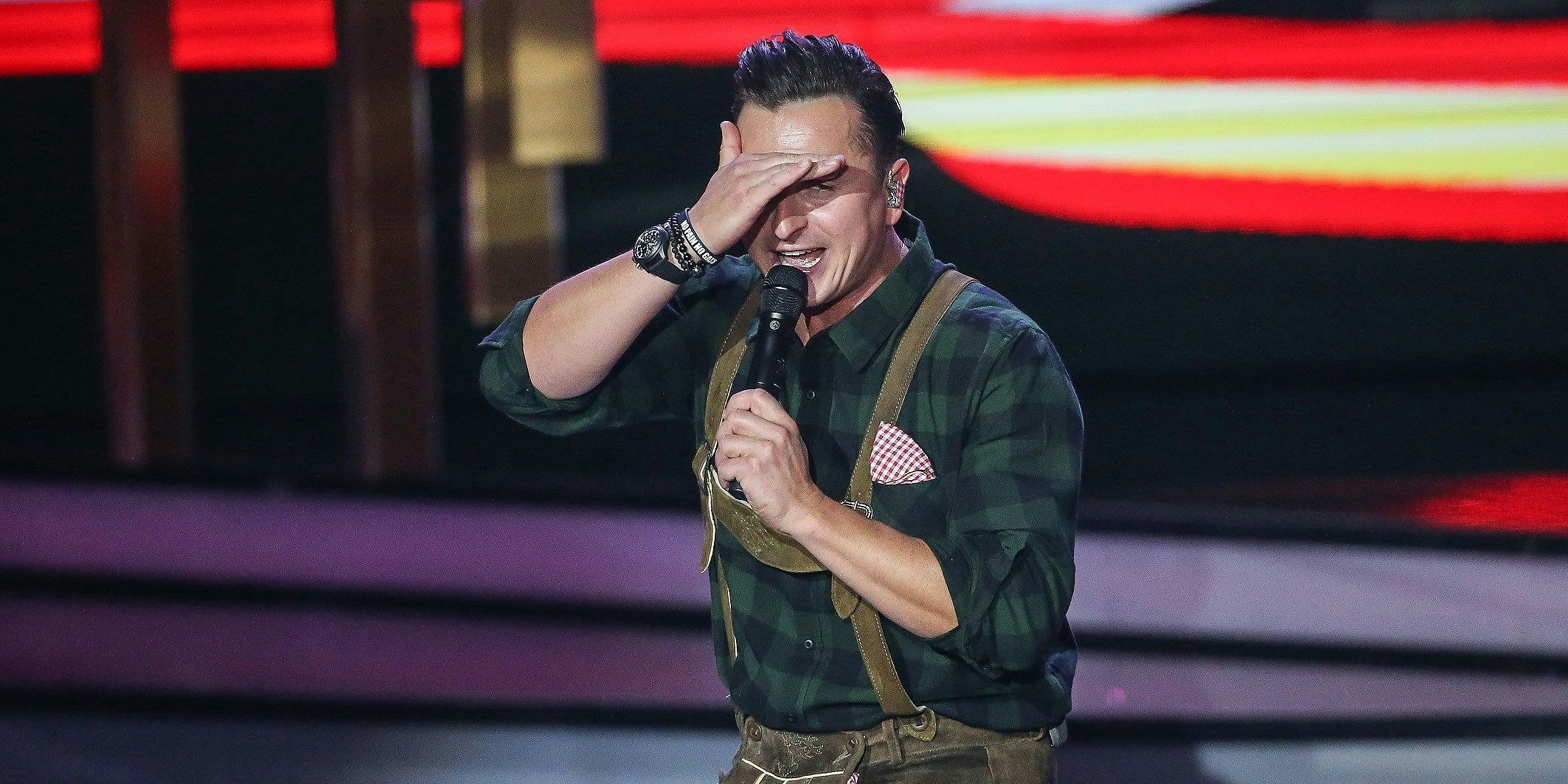 Download von www.picturedesk.com am 08.12.2020 (14:06).  ACT action_30191787 -- Willkommen bei Carmen Nebel am 14.09.2018 in der TUI Arena in Hannover Andreas Gabalier./ 140919 - 20190914_PD16349 - Rechteinfo: Rights Managed (RM)