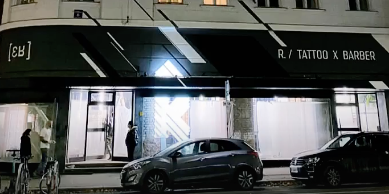 "R" in der Nussdorfer Straße 8.