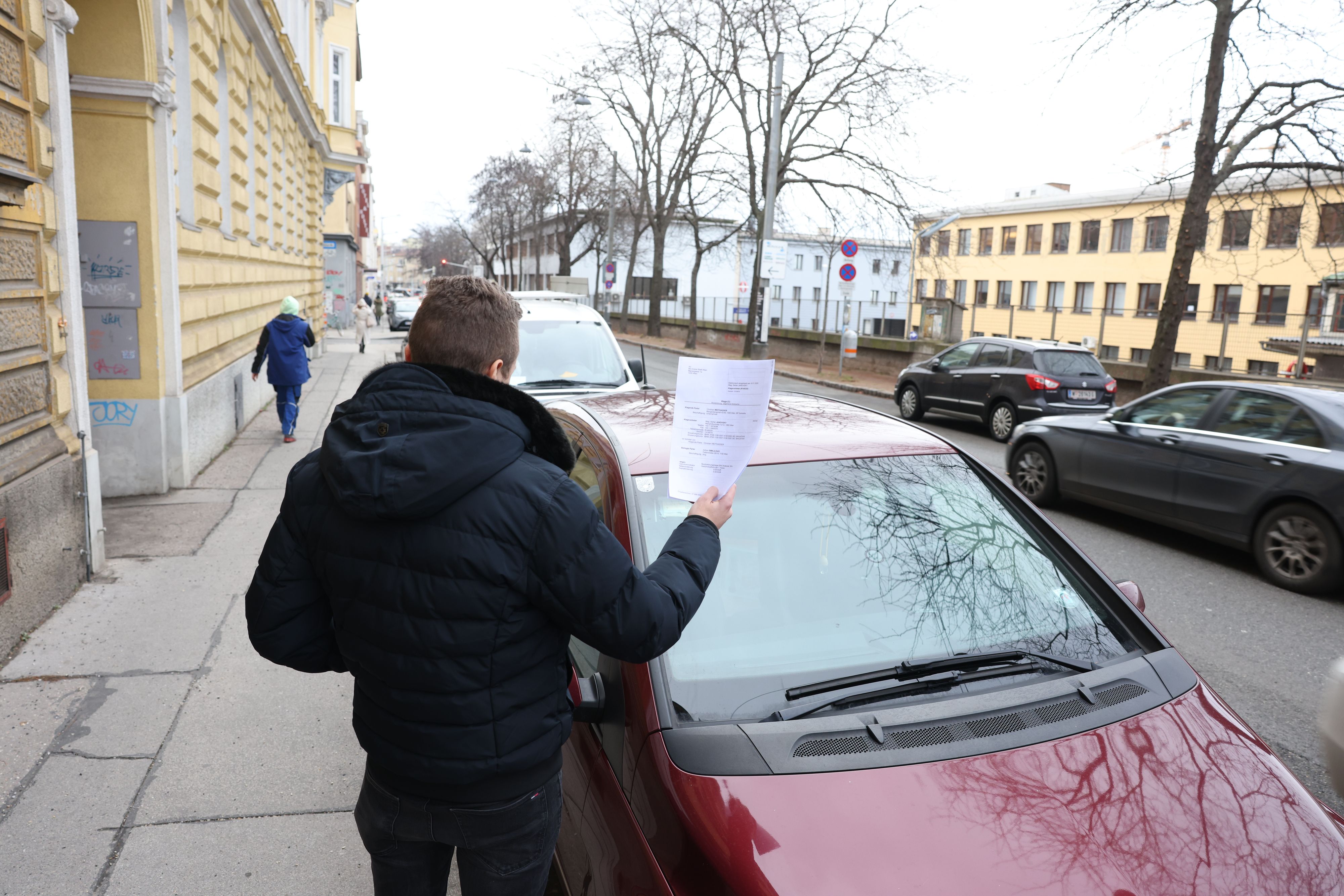 Mario K. bekam wegen einer Autopanne eine Besitzstörungsklage. Nun soll er 750 Euro bezahlen.