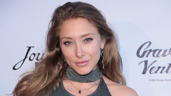 US-Schauspielerin Alexandra Vino ist die neue Frau an der Seite des verurteilten Filmproduzenten Harvey Weinstein.