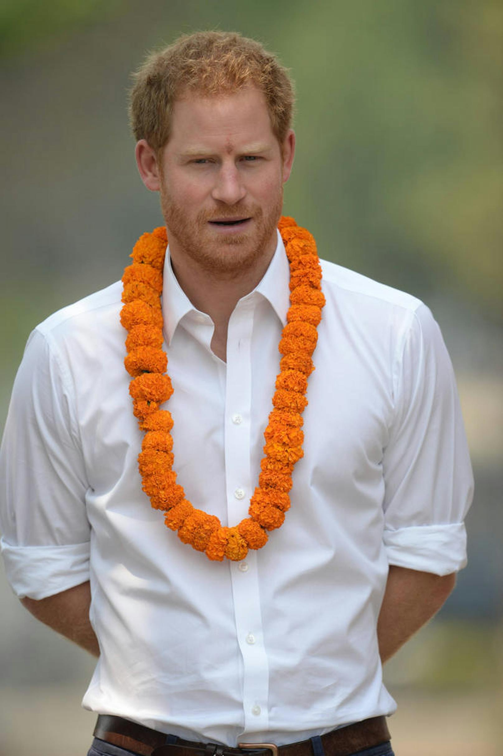 Prinz Harry hilft in Nepal.