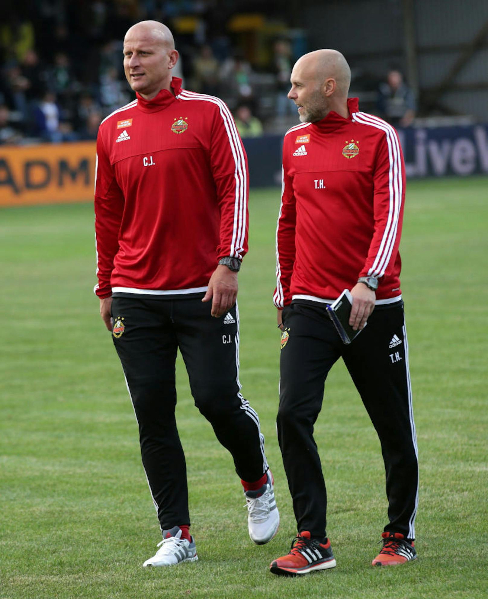 In weiterer Folge tauschte Rapid die Co-Trainer aus. Carsten Jancker (li.) und Thomas Hickersberger (re.) mussten gehen, auch Tormann-Coach Raimund Hedl verlor seinen Job.