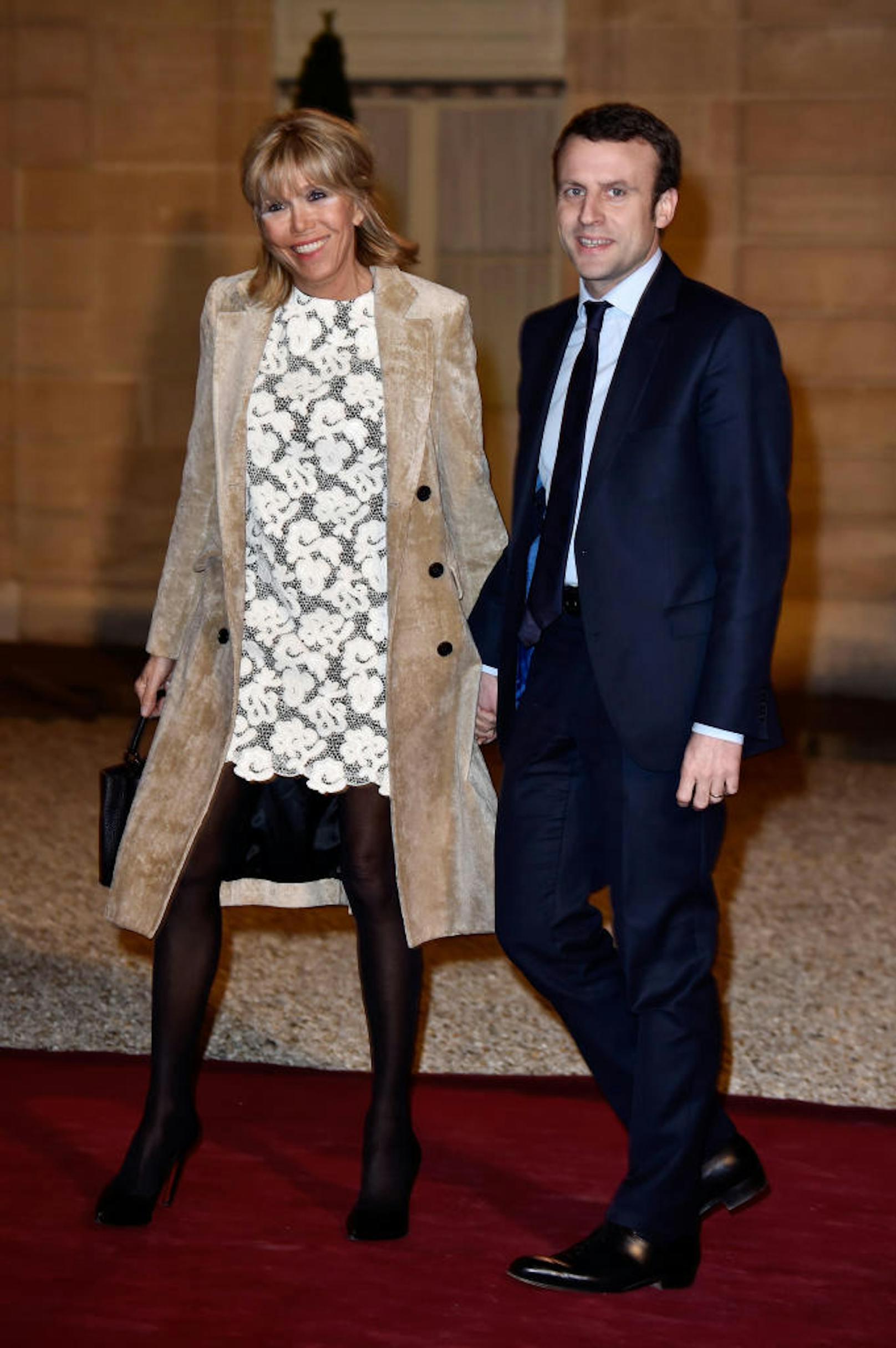 10. März 2016: Emmanuel Macron mit Ehefrau Brigitte beim Staatsdinner von König Willem-Alexander der Niederlande und Königin Maxima in Paris