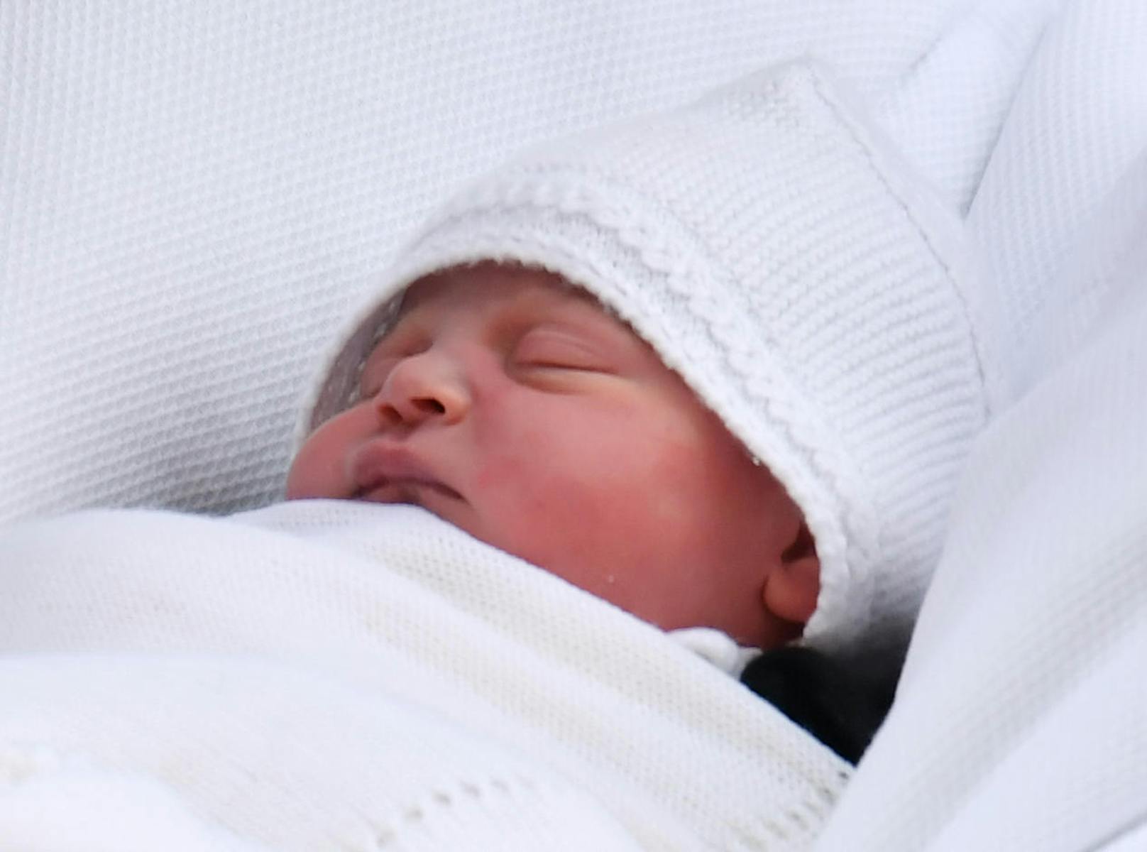 Das erste Foto von Prinz Louis of Cambridge, geboren am 23.4.2018