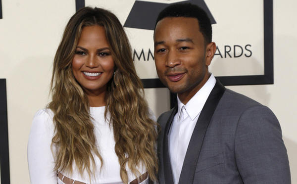 Chrissy Teigen mit ihrem Ehemann John Legend.