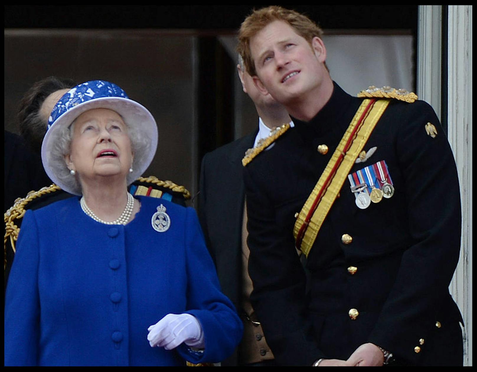 Queen Elizabeth mit ihrem Enkel, Prinz Harry