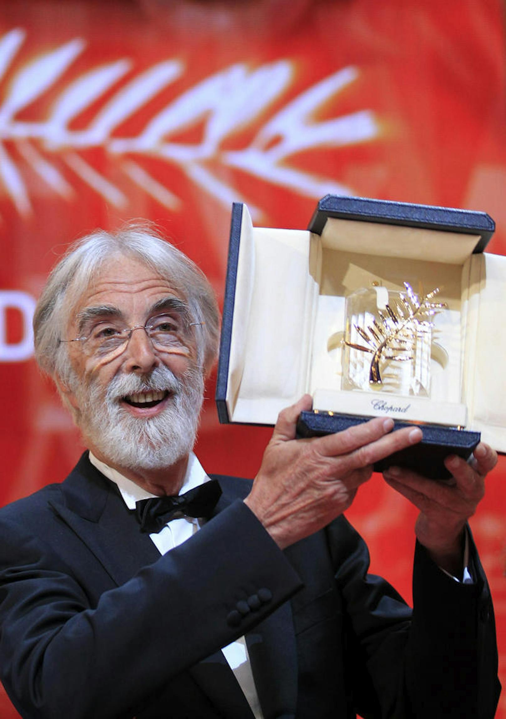 Regisseur Michael Haneke erhält den "Palme d'Or award" für den Film "Amour"