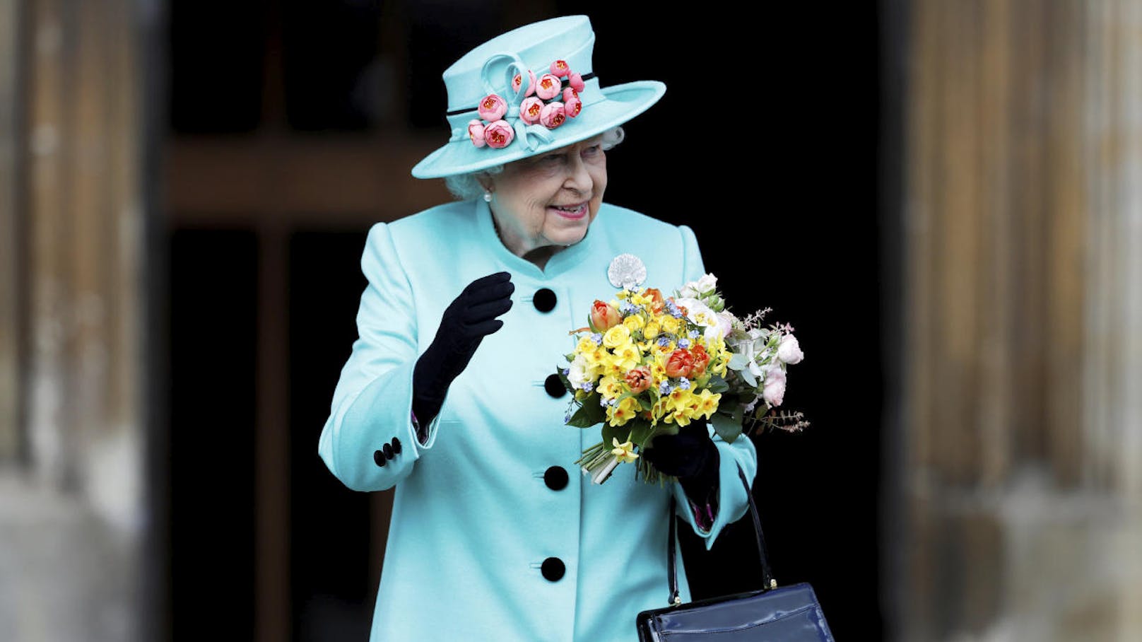 <strong>Queen Elizabeth II. </strong>möchte nach ihrem Sommerurlaub in Schottland vorerst nicht in den Buckingham Palace zurückkehren.