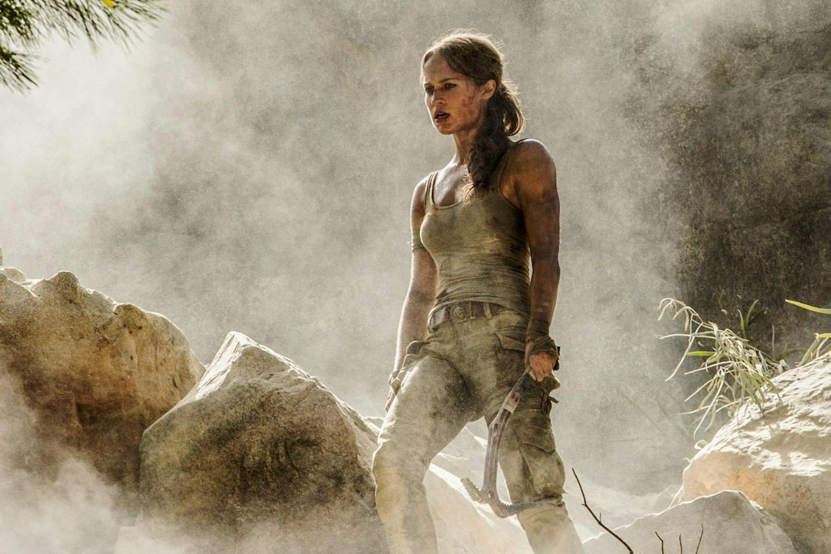 Alicia Vikander in "Tomb Raider" (2018)