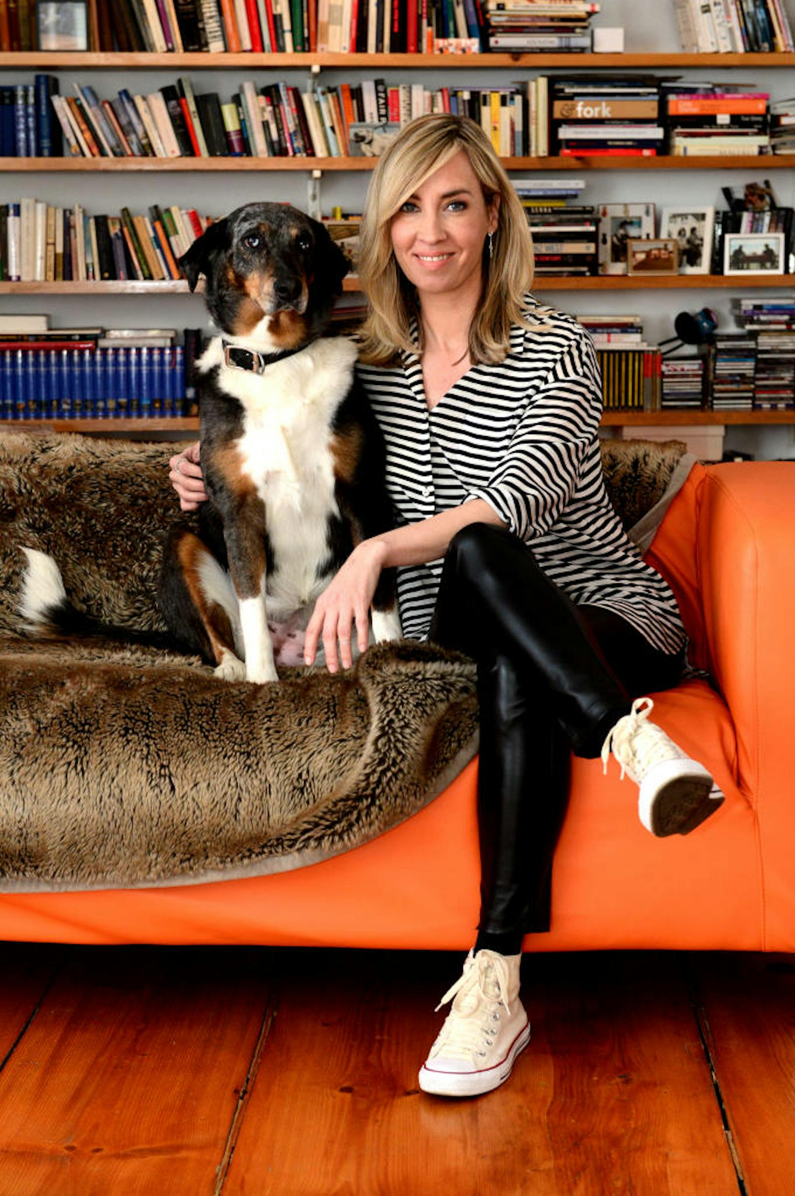 Nadja Bernhard und ihr Hund "Symi" sind ein perfektes Team.