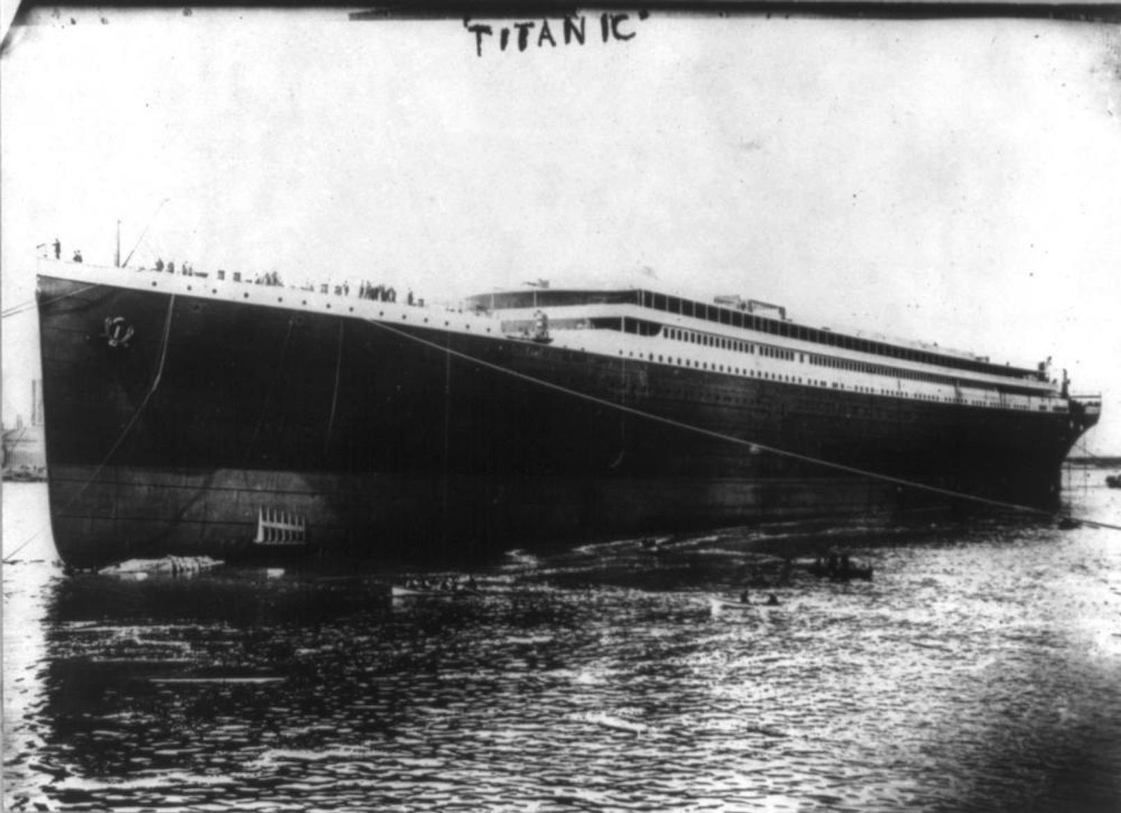 Die Titanic galt als unsinkbar.