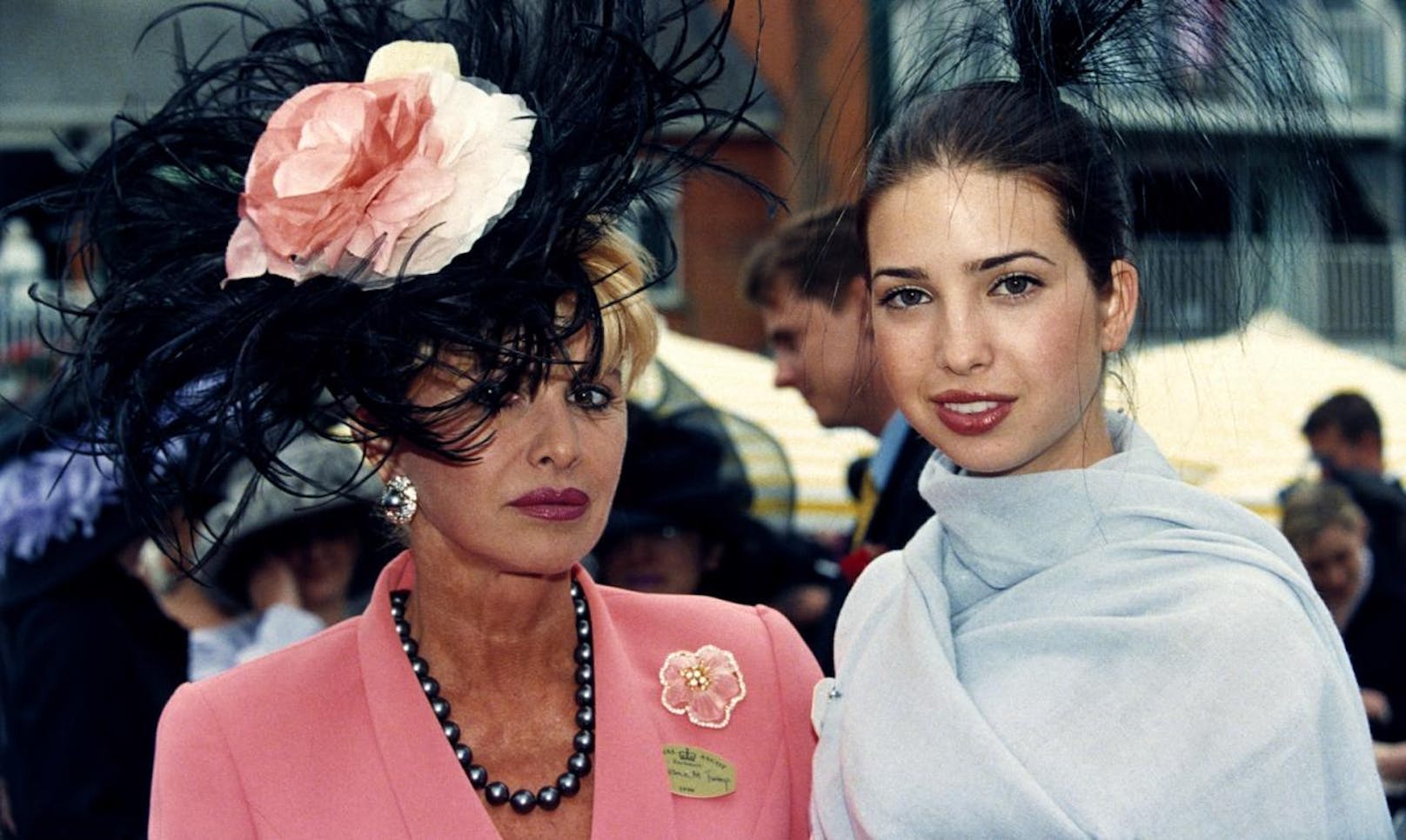 Ivanka Trump mit Mutter Ivana 1998
