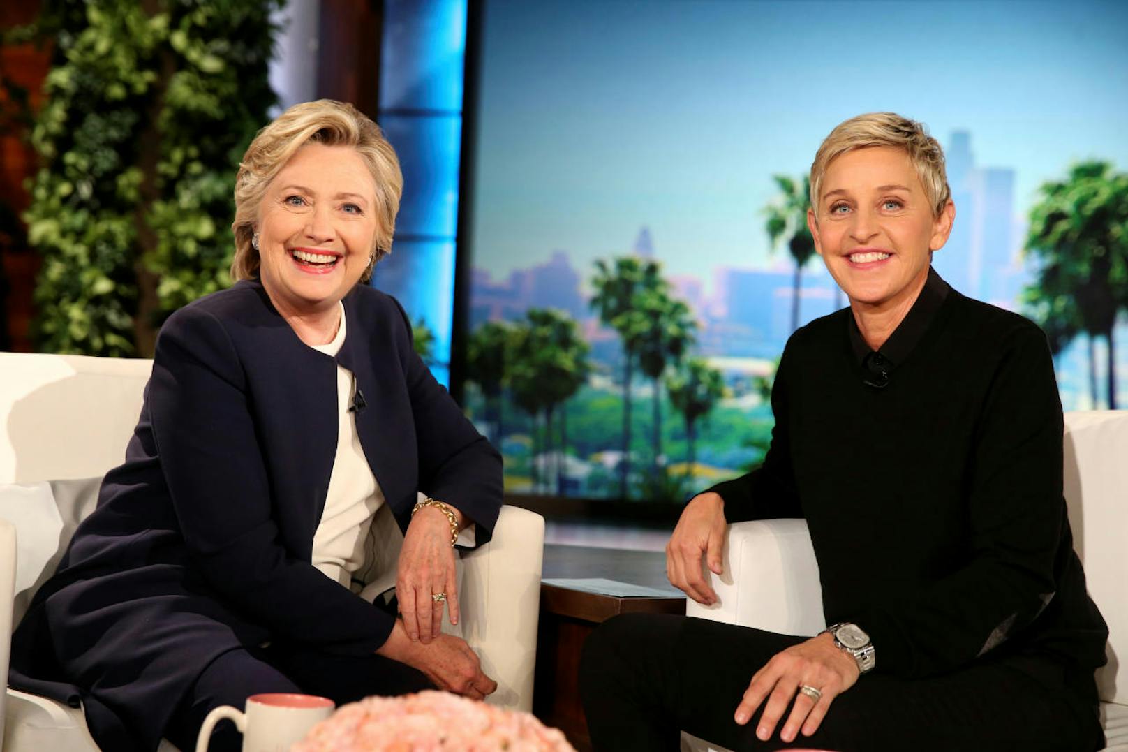 Ellen DeGeneres mit Hillary Clinton