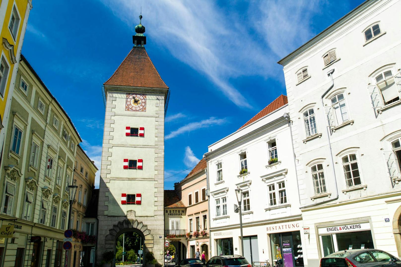 Altstadt von Wels mit Ledererturm