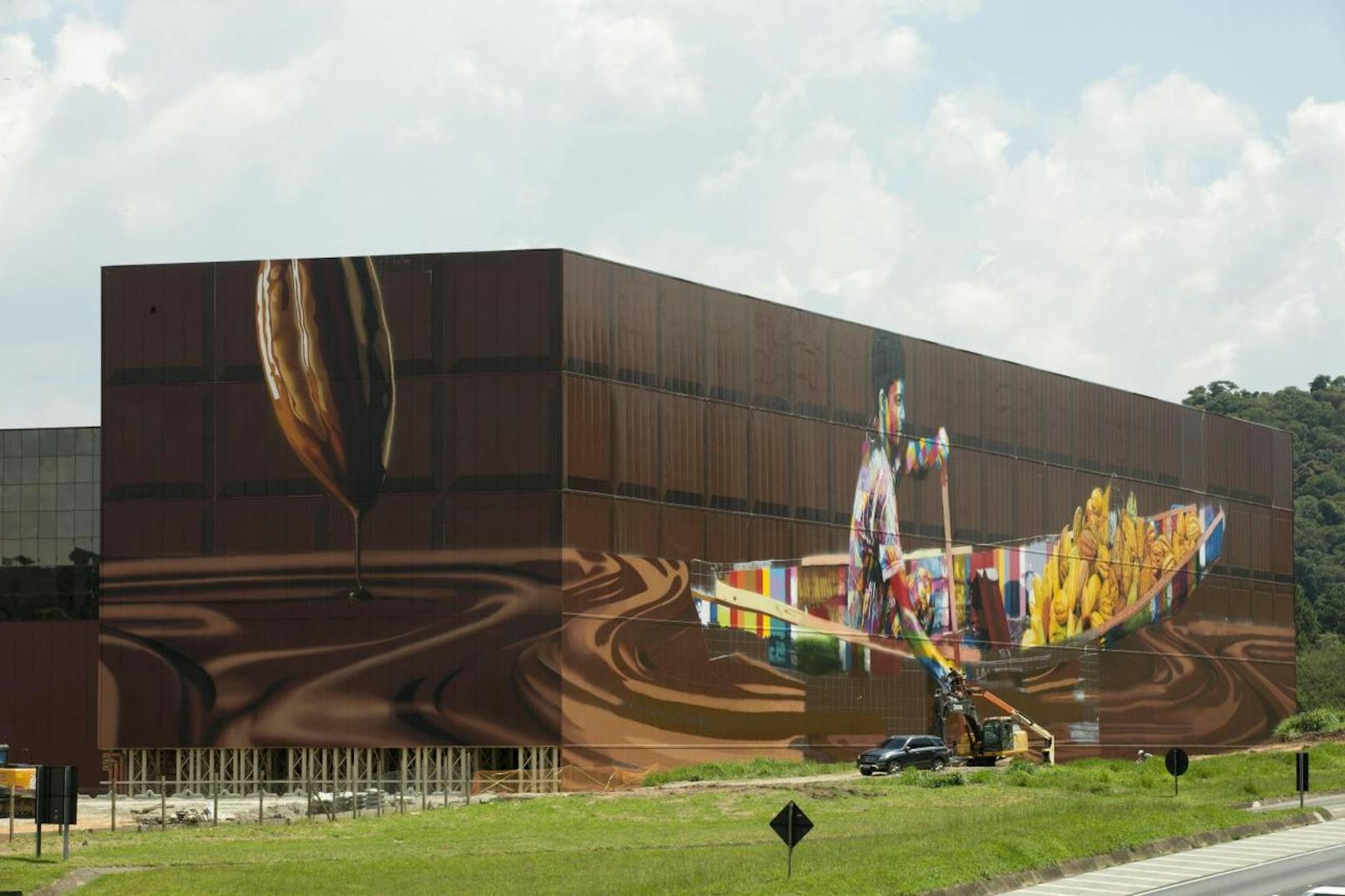 Das riesige Wandgemälde von Eduardo Kobra