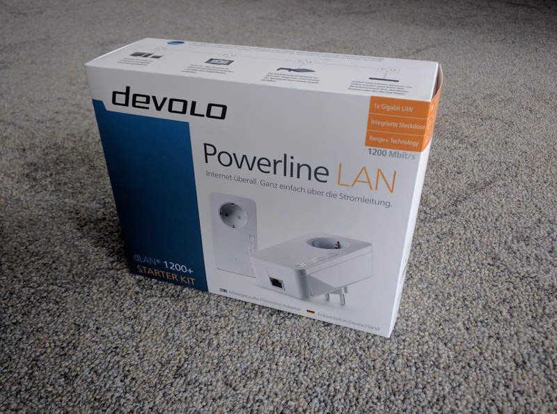 Der devolo dLAN 1200+ Powerlan Starter Kit will Wohnungen mit einem Netzwerk aus der Steckdose versorgen.