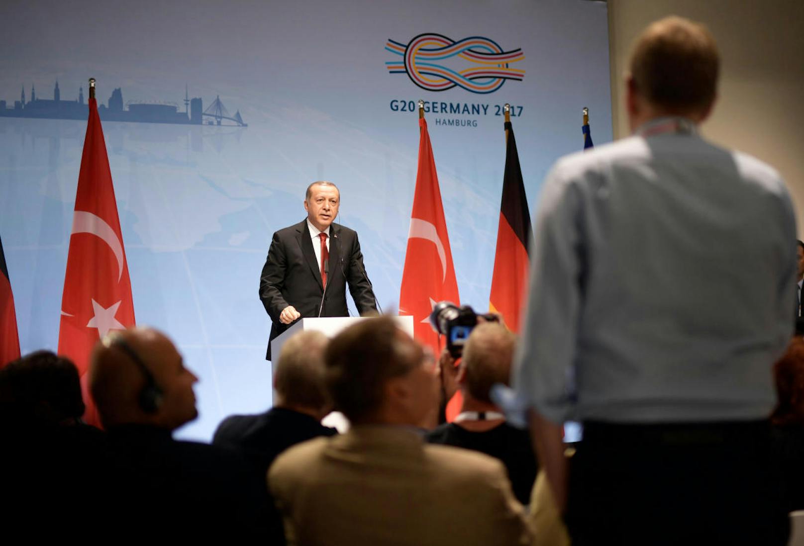 Der türkische Präsident Recep Tayyip Erdogan bei seiner Abschlussrede am G20-Gipfel in Hamburg.