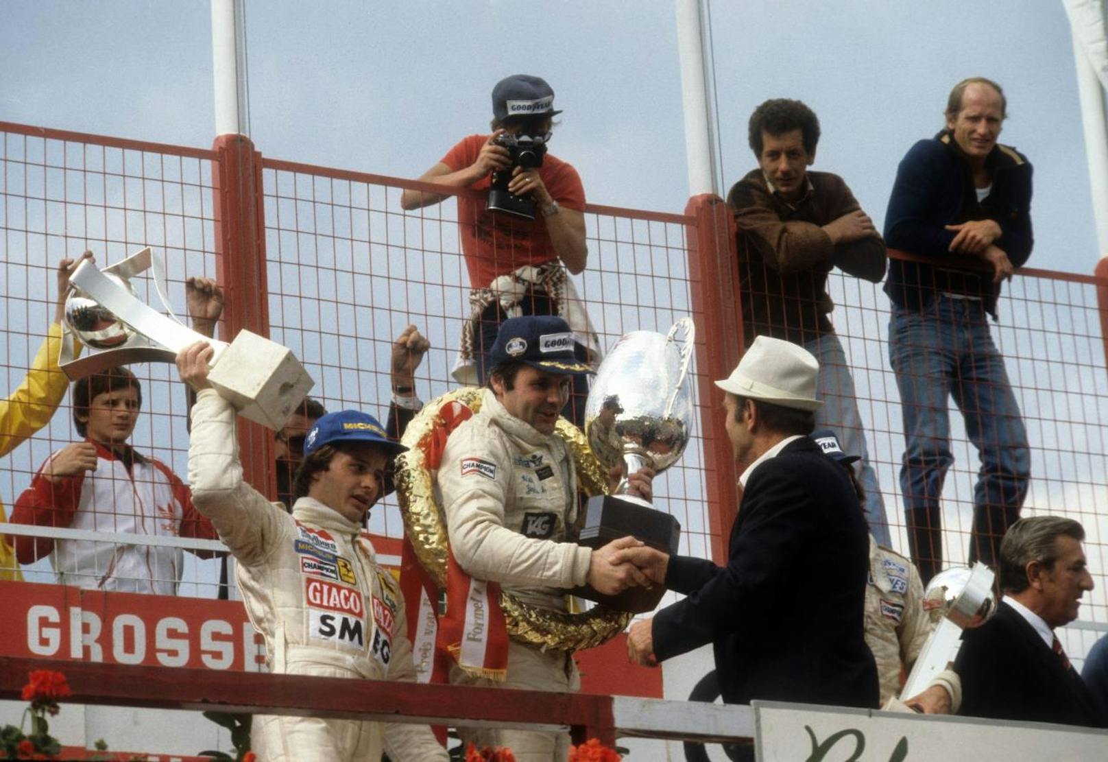 Der Australier Alan Jones (Williams Ford) wurde 1979 für seinen zweiten Sieg in nur drei Jahren geehrt.
