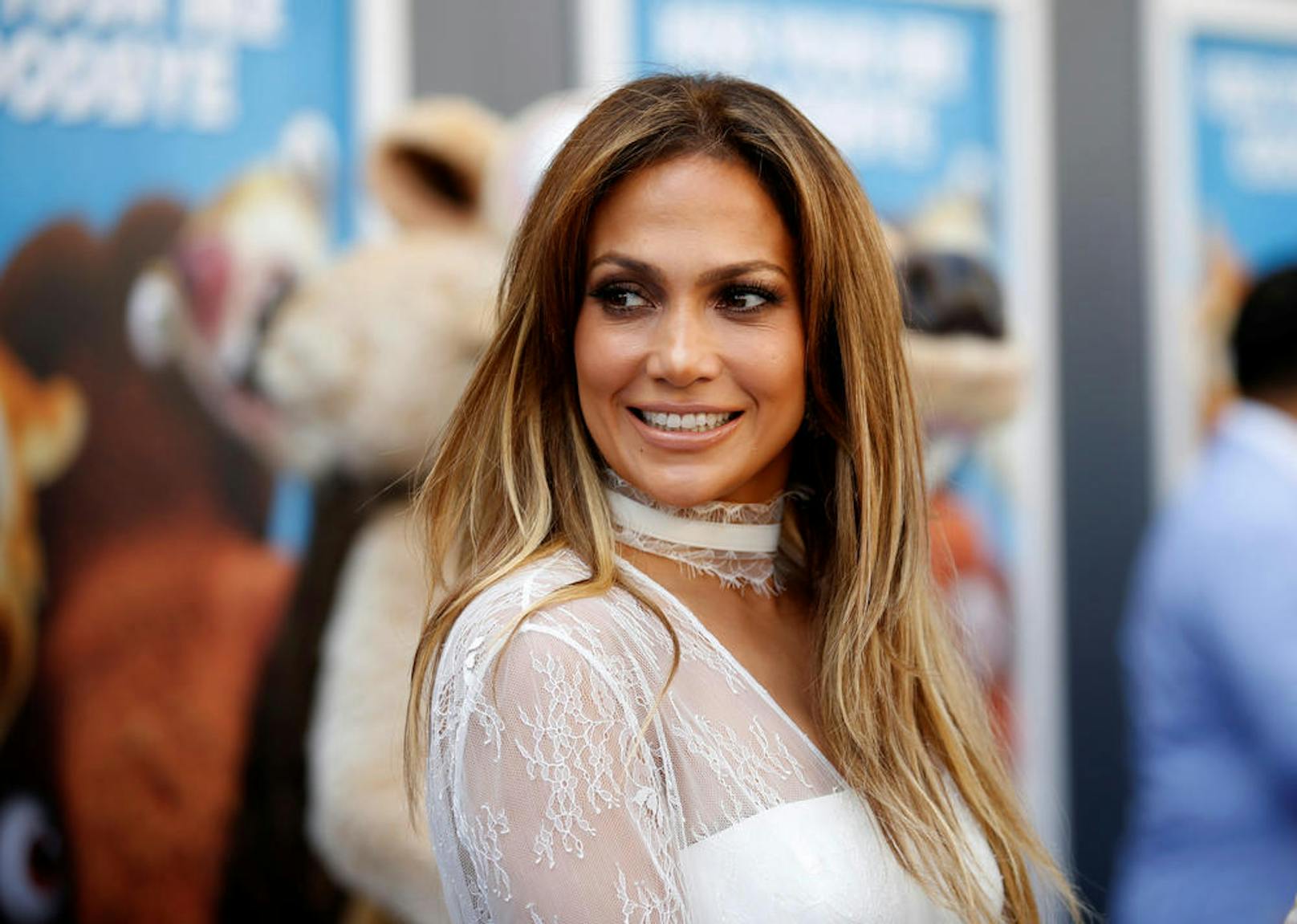 ... Popstar Jennifer Lopez (51).