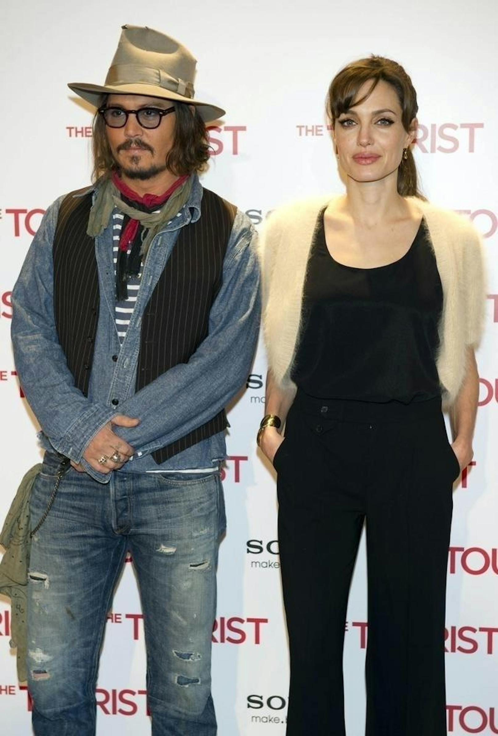 Angelina Jolie mit Schauspielkollege Johnny Depp