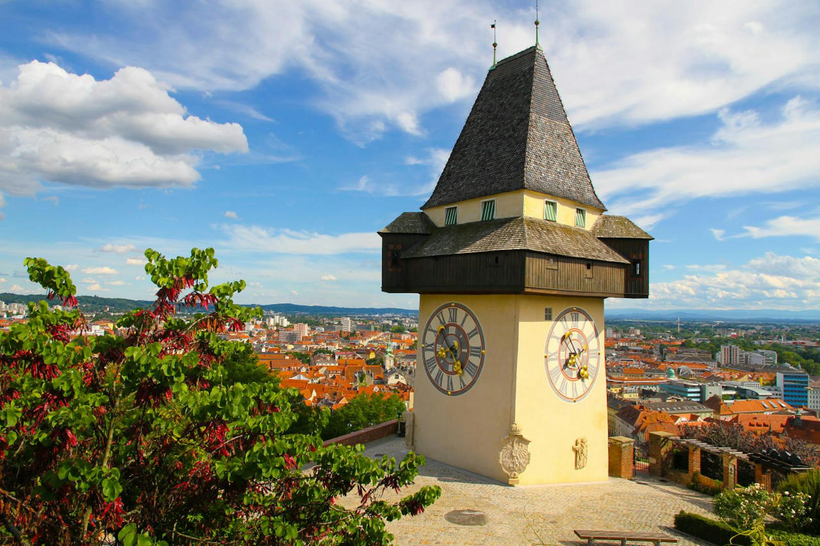 Grazer Schlossberg mit Uhrturm