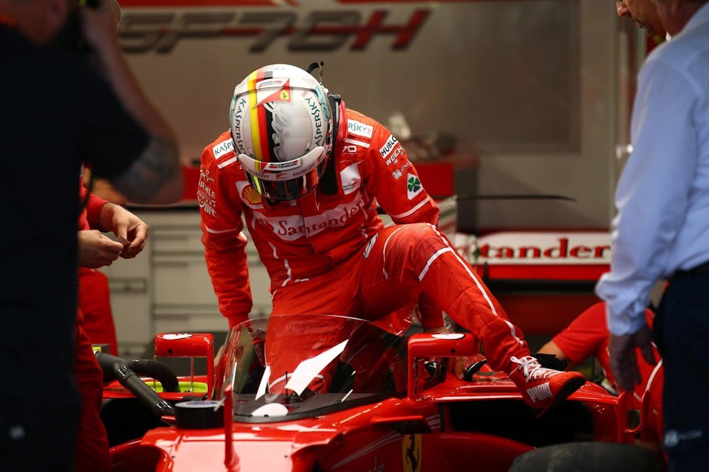 Sebastian Vettel testet in Silverstone das 