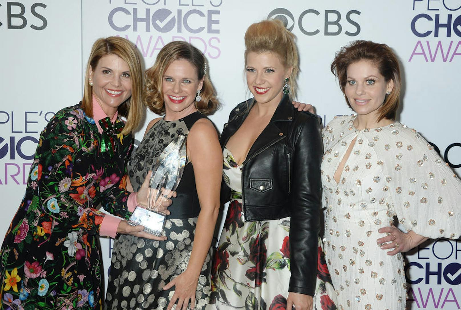 Die "Fuller House"-Stars Lori Loughlin, Andrea Barber, Jodie Sweetin and Candace Cameron-Bure