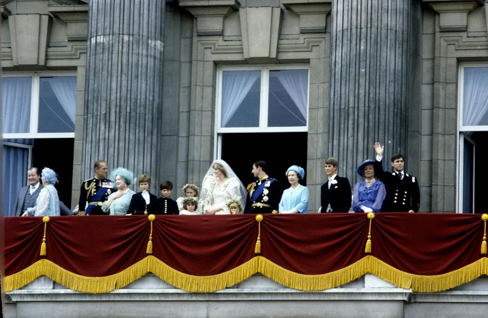 29. Juli 1981: Die royale Familie am Balkon des Buckingham Palace nach der Hochzeit von Prinzessin Diana und Prinz Charles.