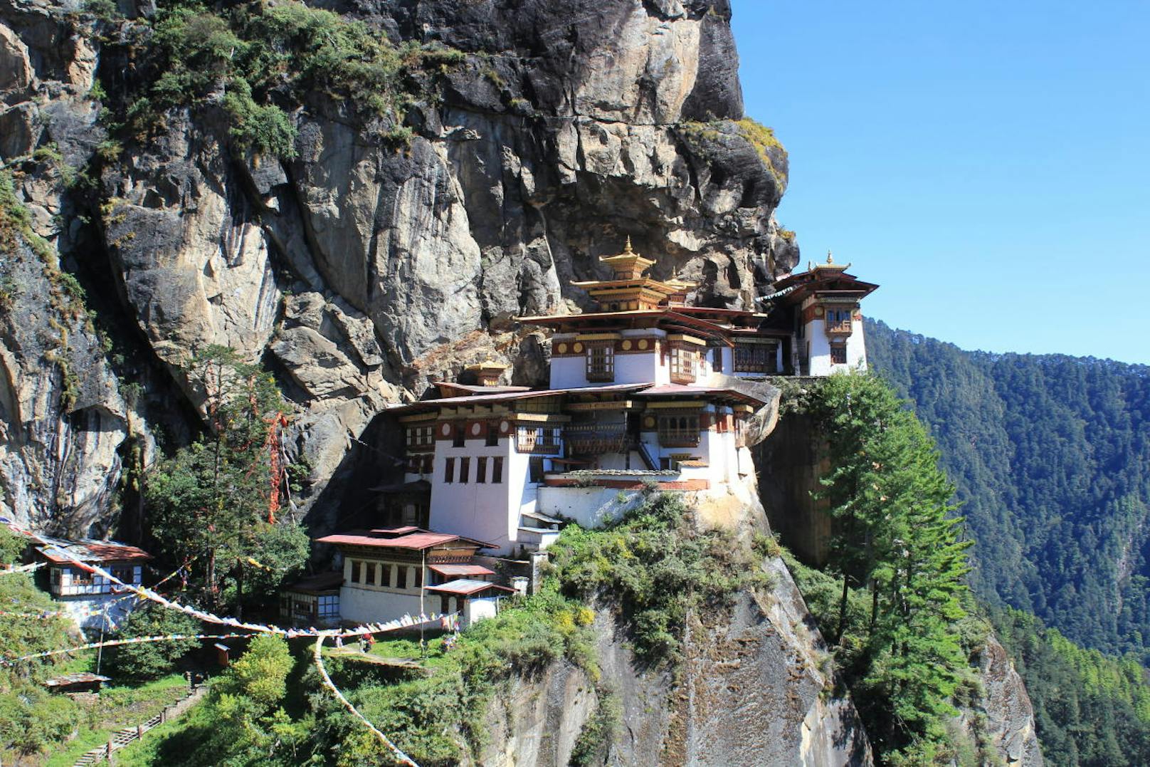 Trotz eines Wachstums von satten 35 Prozent im Vergleich zum Vorjahr zählt <b>Bhutan</b> mit 210.000 Besuchern noch immer zu den exotischsten Reisezielen im asiatischen Raum.
