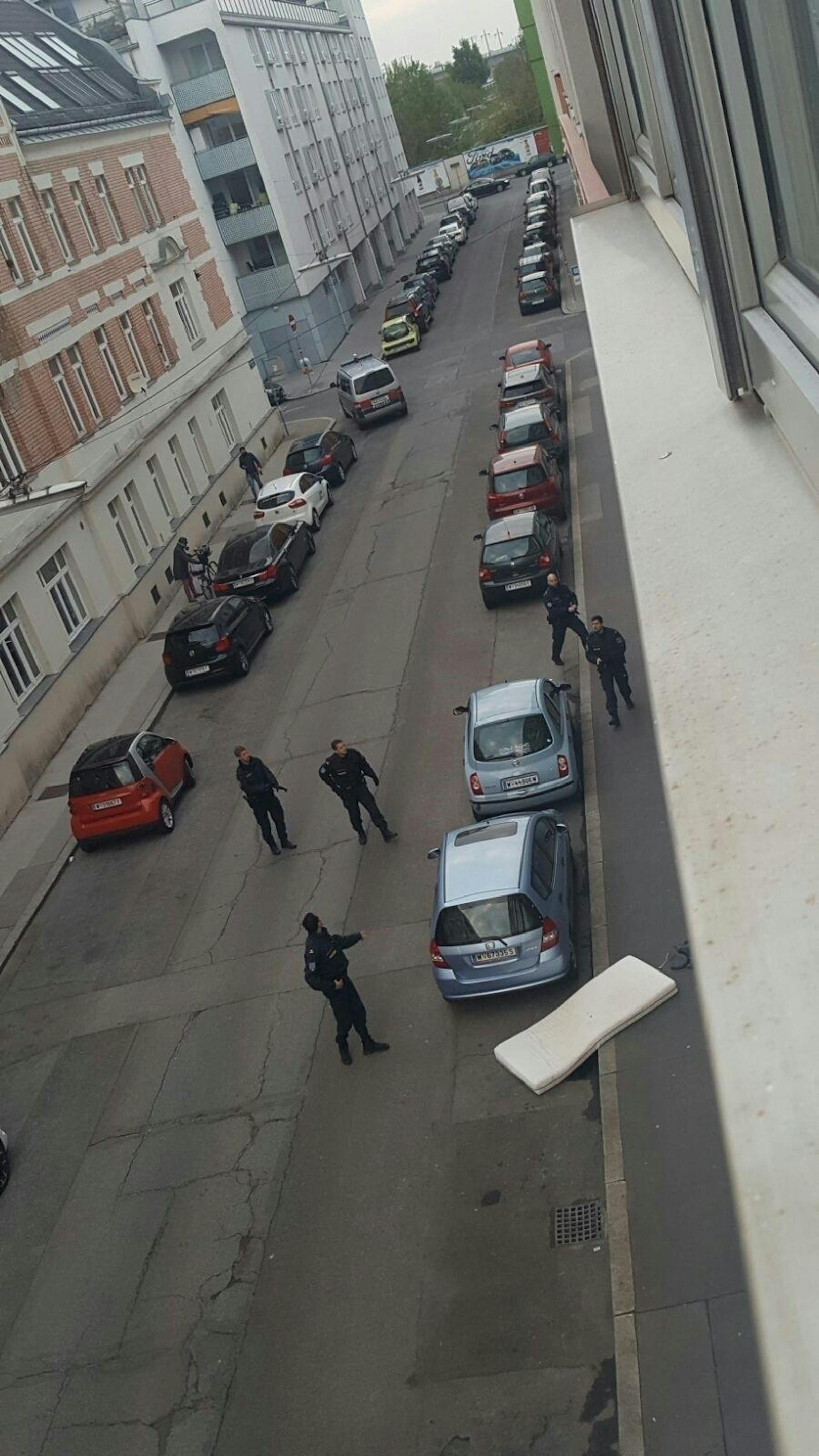 Großes Polizeiaufgebot in Wien-Floridsdorf