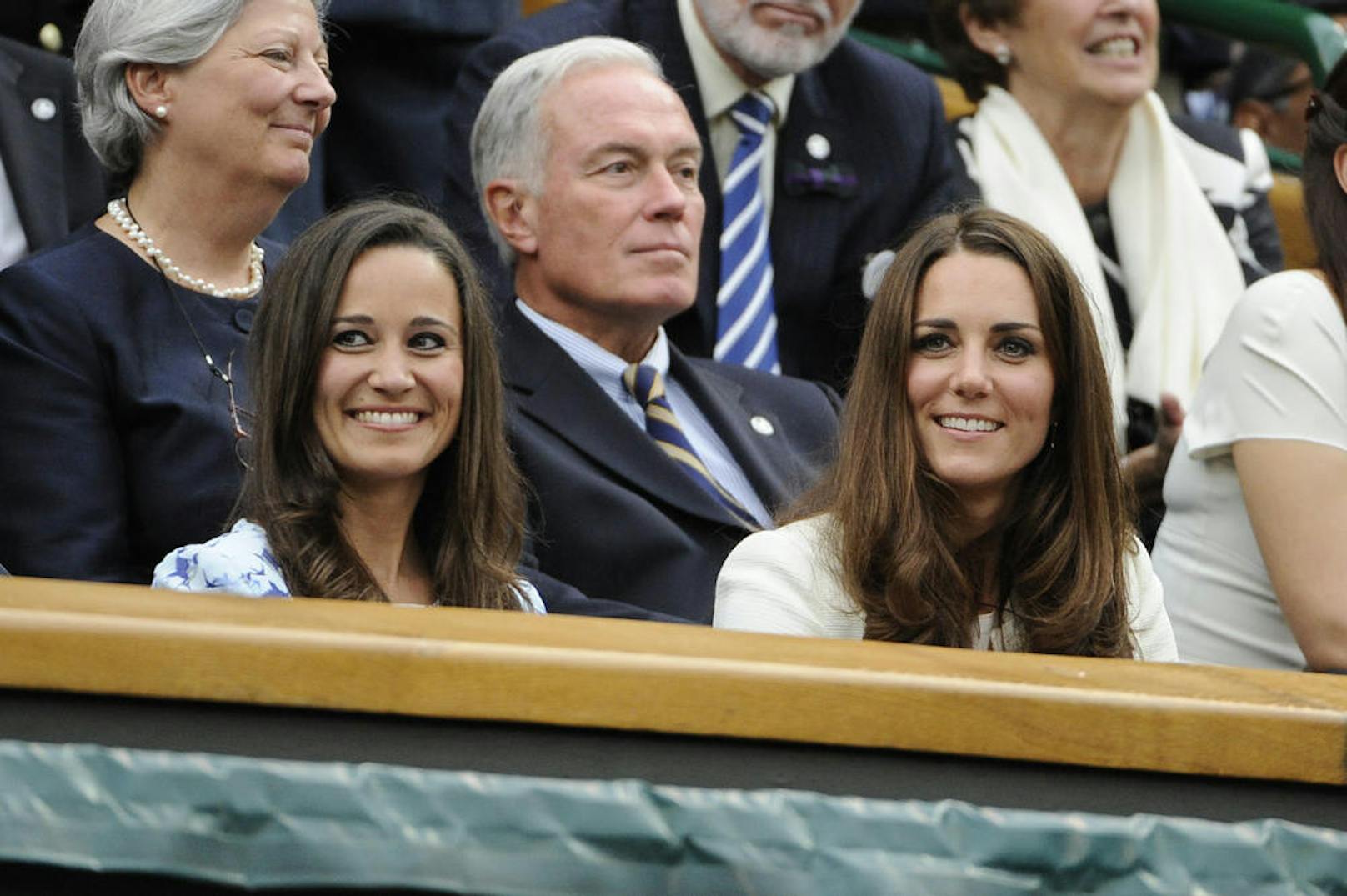 Pippa Middleton mit ihrer Schwester Kate