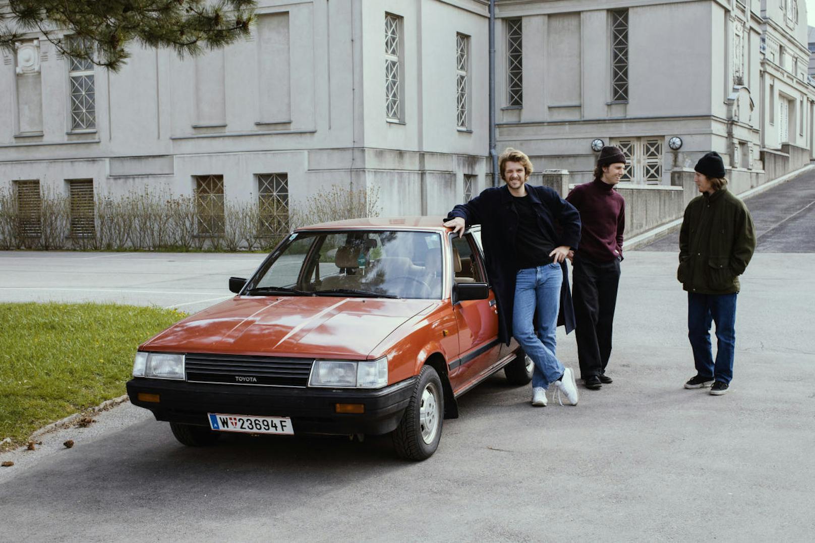 Erst vor wenigen Wochen kaufte Gabriel Hyden einem Totengräber den Toyota (Baujahr 1983) ab. Der Wiener macht gerade den Führerschein und war mit dem Camery nicht einmal gefahren.