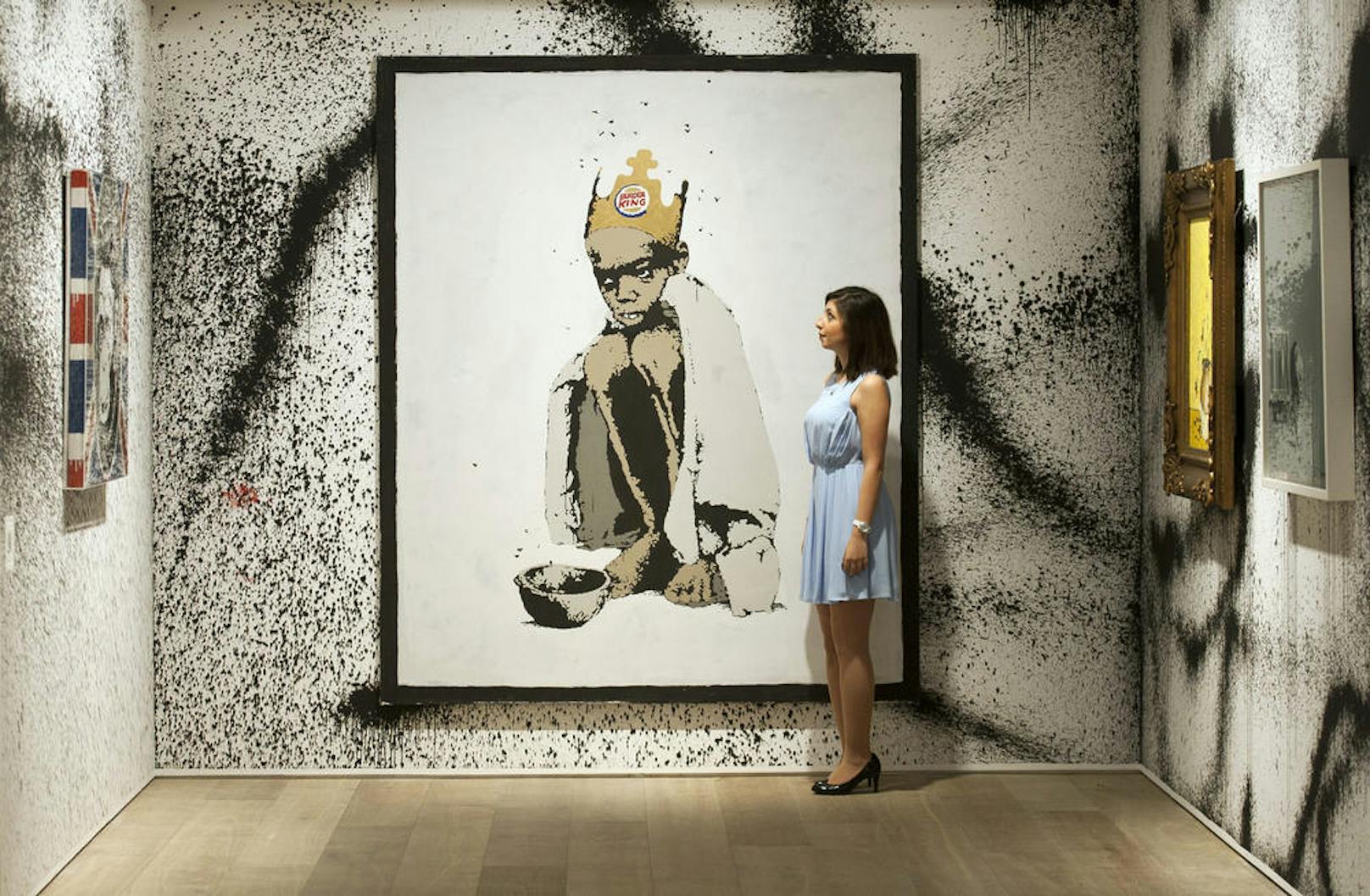 Das britische Auktionshaus Sotheby's ehrt den nach wie vor unbekannten Künstler Banksy.