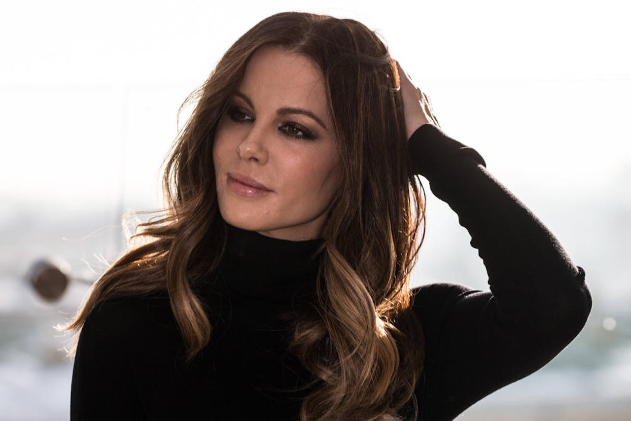 Heute.at - Beckinsale schmeißt Toyboy aus Liebesnest